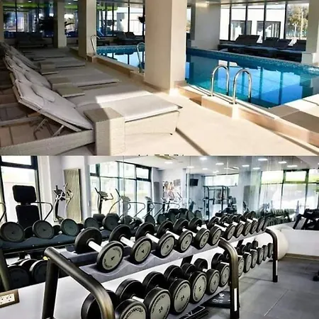 Luxury Mamaia Nord - 3 Piscine Exterioare Sauna Jacuzzi Prima Linie La Mare 那沃达利