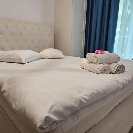 Luxury Mamaia Nord - 3 Piscine Exterioare Sauna Jacuzzi Prima Linie La Mare * 那沃达利
