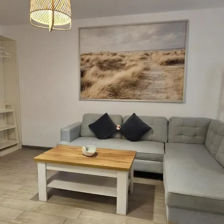Apartment Luxury Mamaia Nord - 3 Piscine Exterioare Sauna Jacuzzi Prima Linie La Mare Năvodari